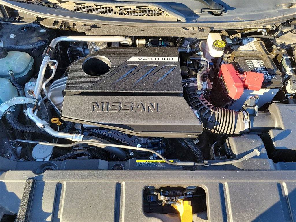 Used 2022 Nissan Rogue SV image 26