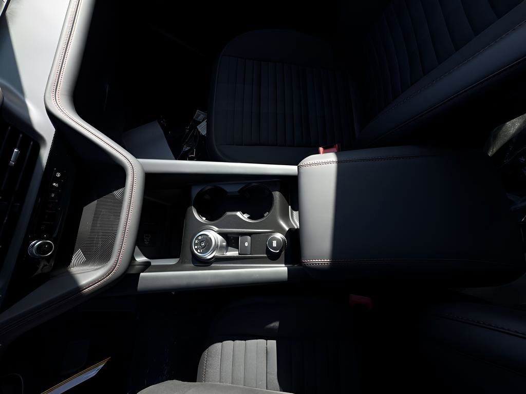 New 2026 Ford Explorer ST-Line w/ ST-Line Street Pack image 23