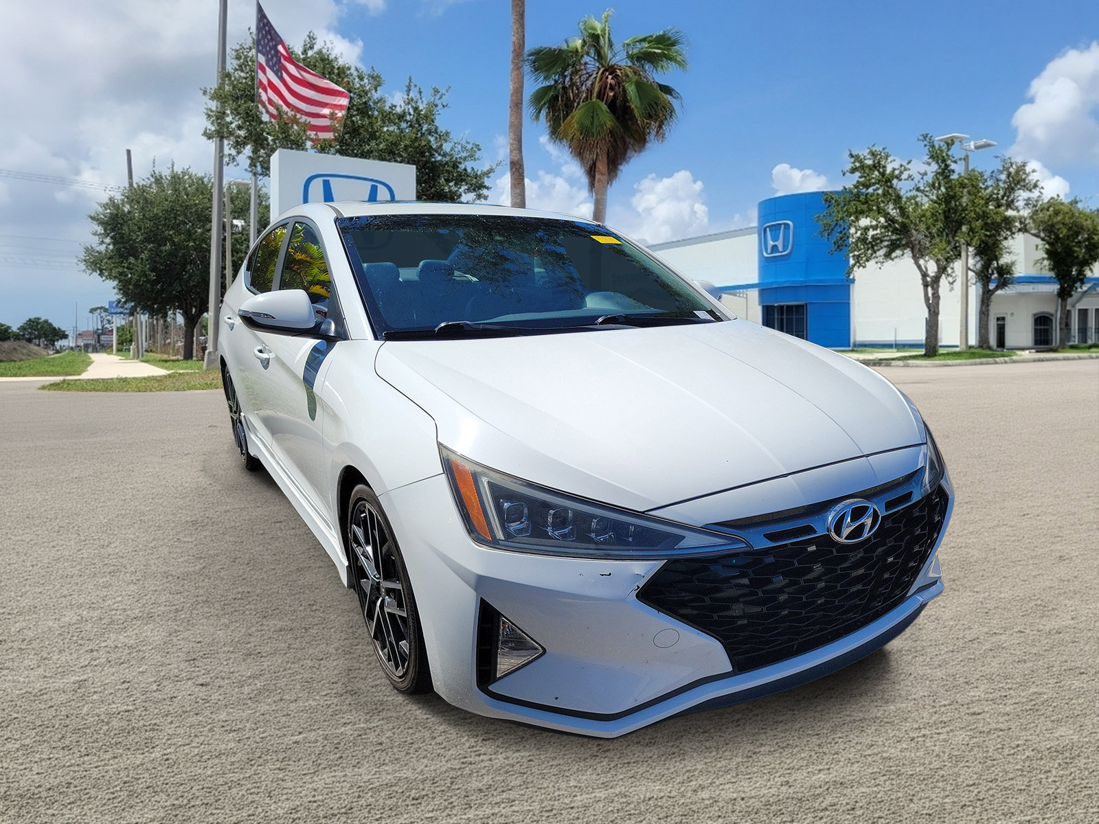 Used 2020 Hyundai Elantra Sport w/ Cargo Package (C1)