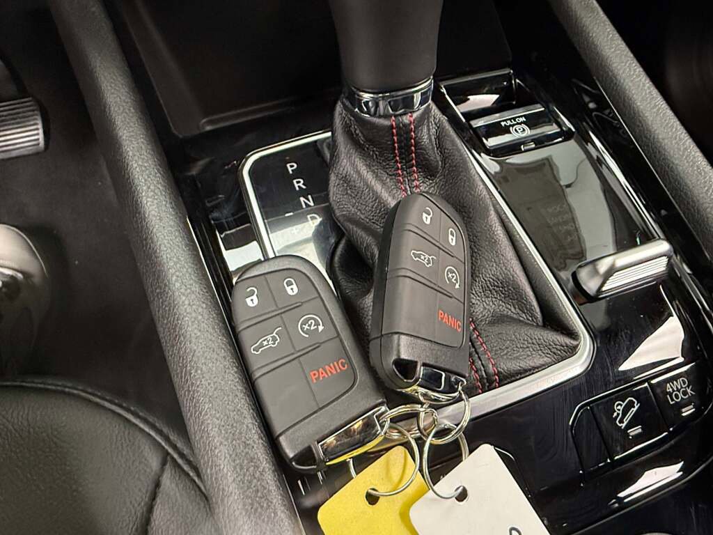 New 2026 Jeep Compass Trailhawk image 28