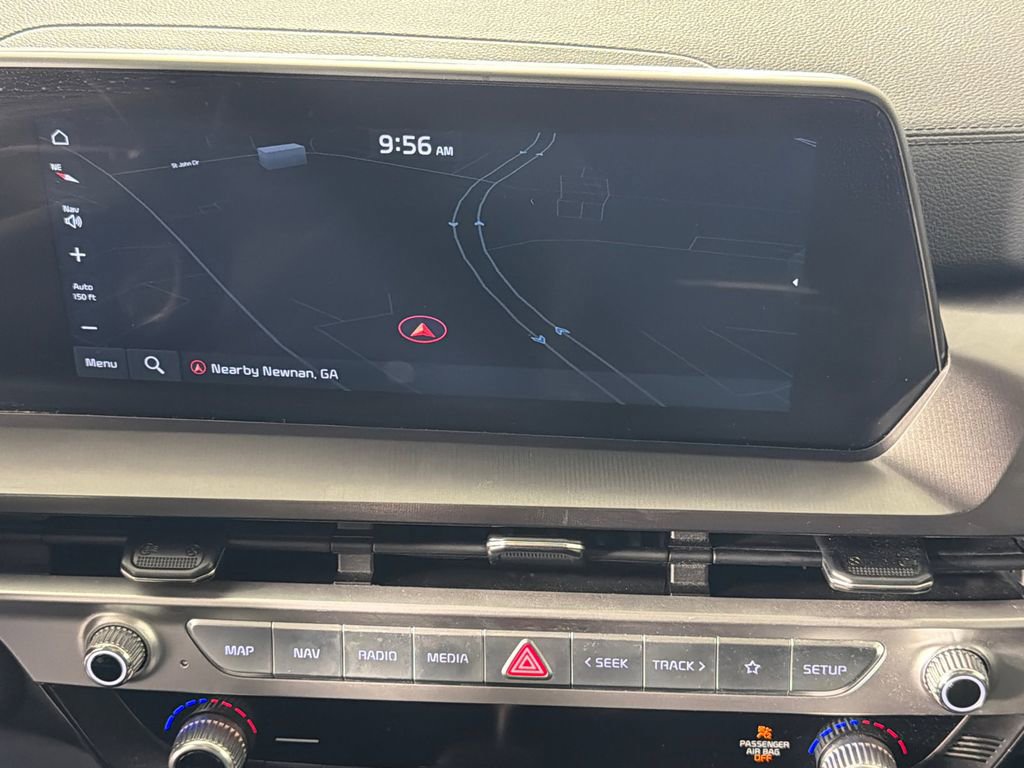Used 2025 Kia Telluride S FWD image 3