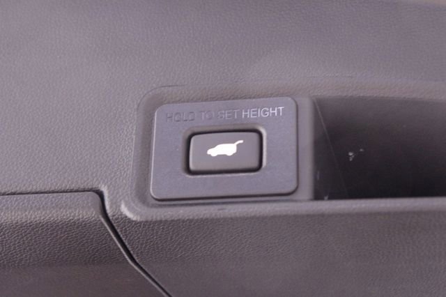 Used 2025 Acura RDX w/ Technology Package image 24