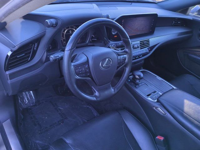 Used 2022 Lexus LS 500 w/ Cold Weather Package (CK) image 13