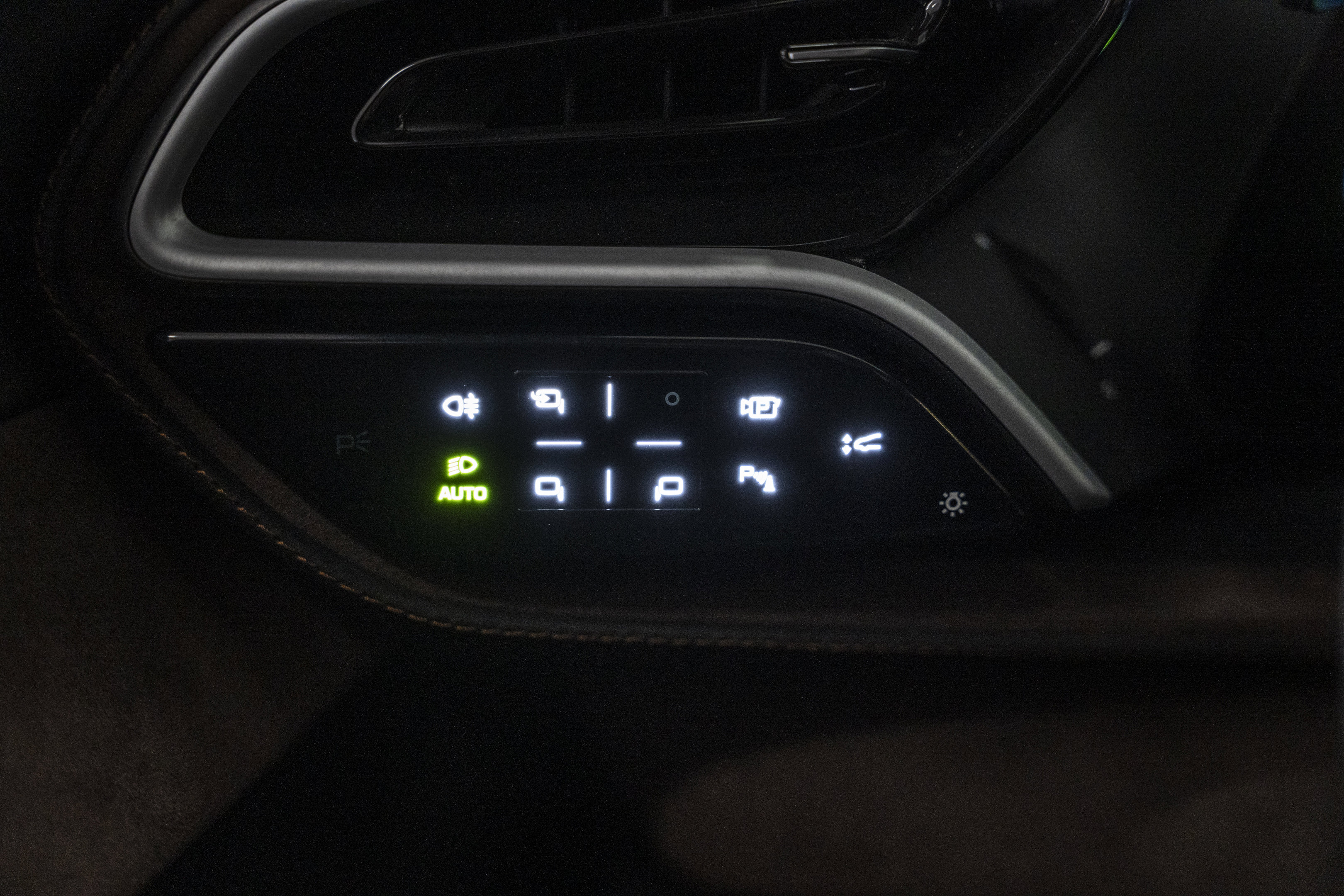 Certified 2025 Ferrari 296 GTB image 55