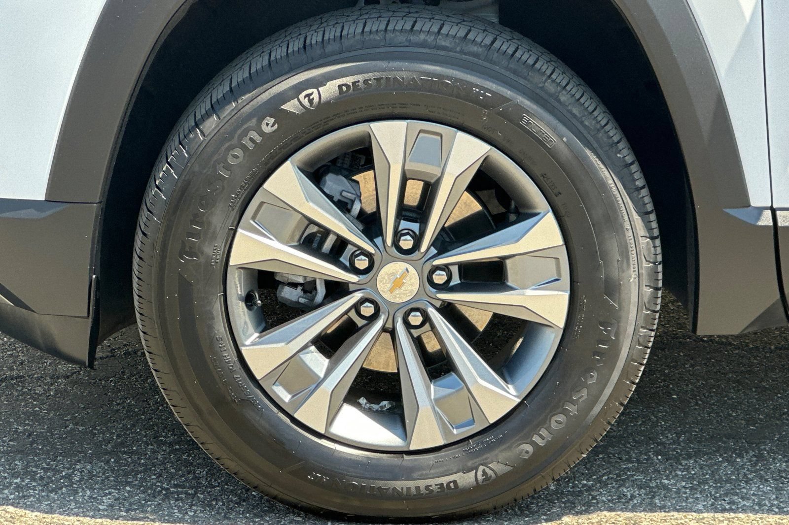 Certified 2026 Chevrolet Equinox LT FWD image 37