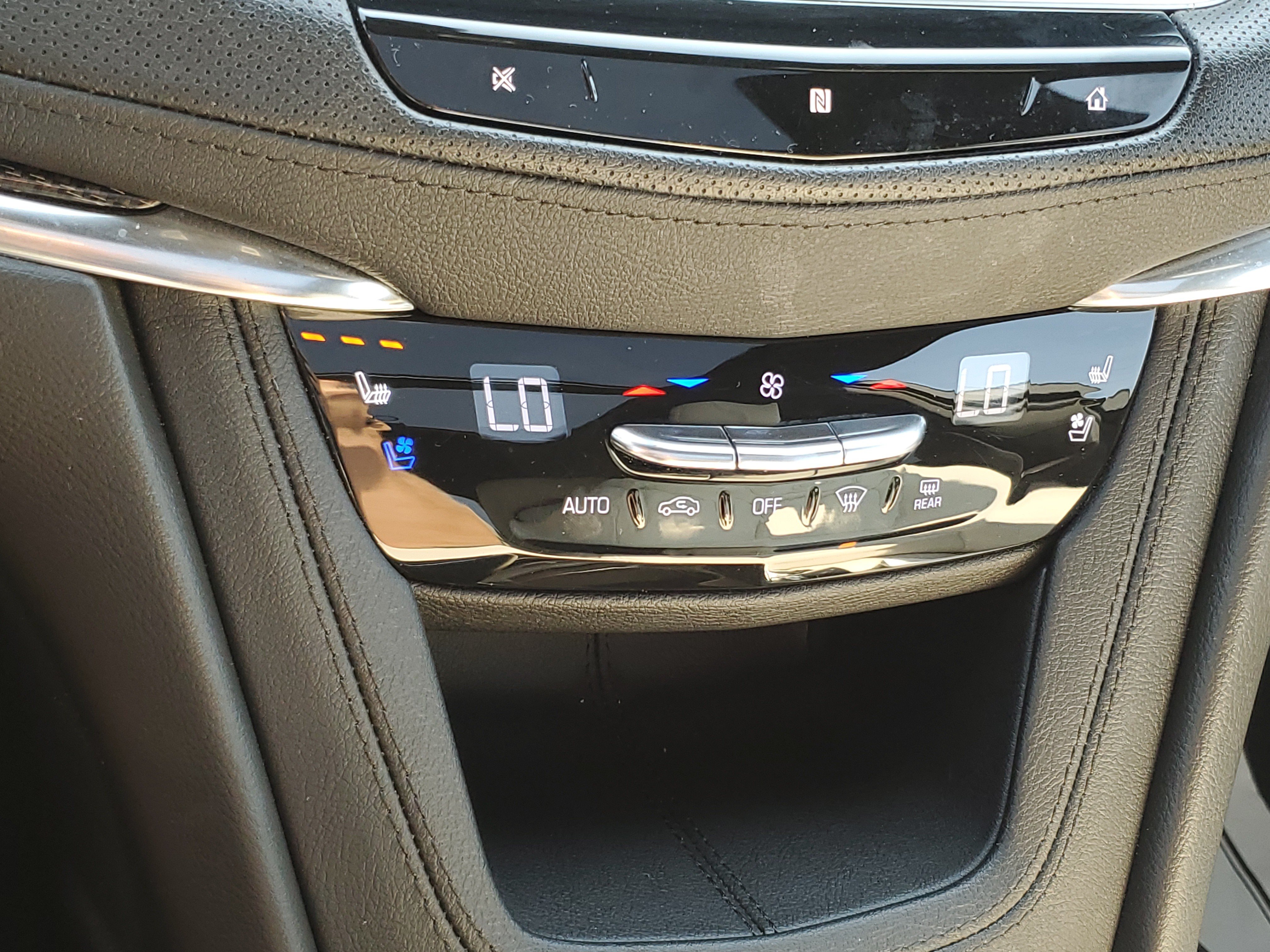 Used 2021 Cadillac XT5 Sportv AWD/4WD image 28