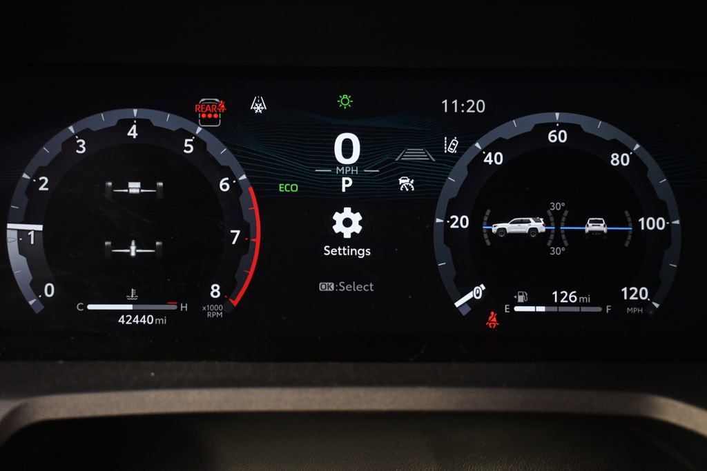 Used 2025 Toyota 4Runner TRD Off-Road image 25