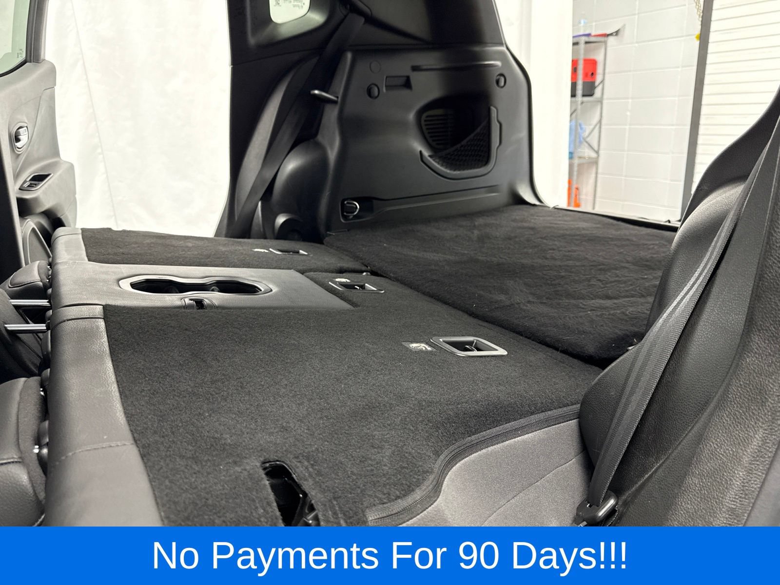 Used 2019 Jeep Renegade Limited w/ Quick Order Package 22P AWD/4WD image 39