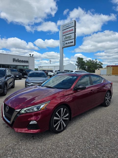 Used 2020 Nissan Altima 2.0 SR FWD image 1