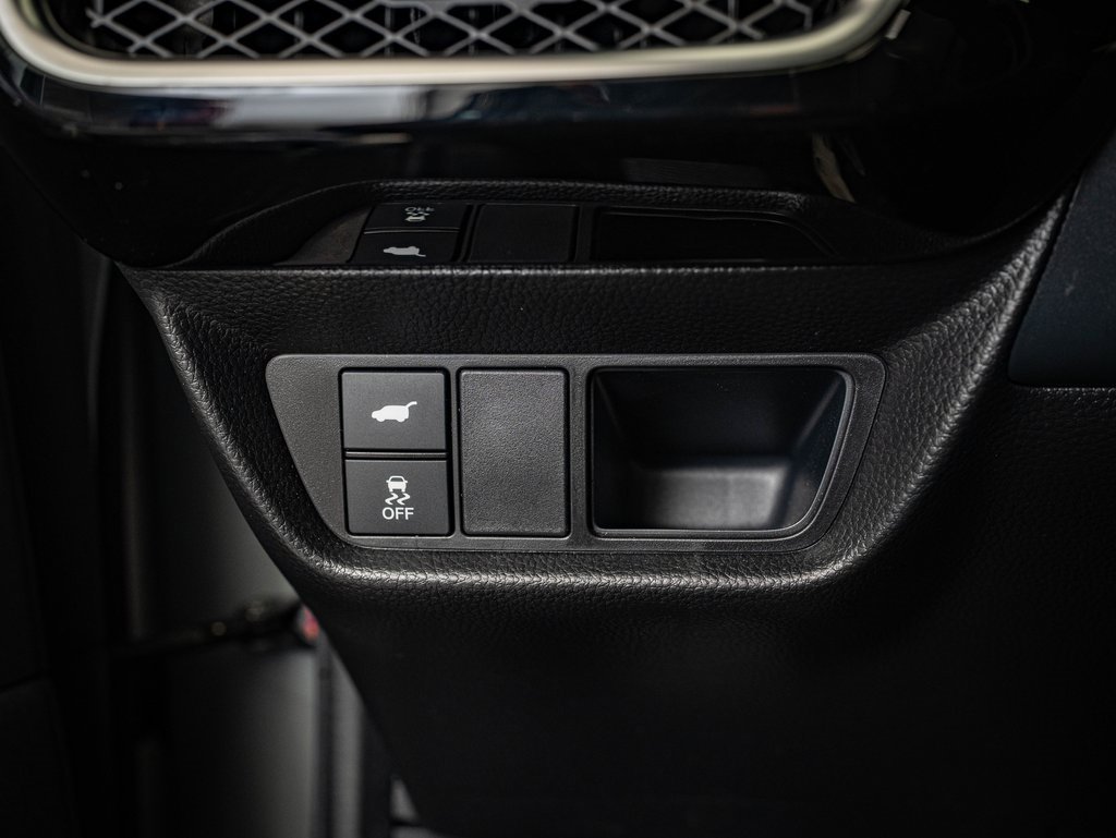 Certified 2025 Acura ADX A-Spec image 26