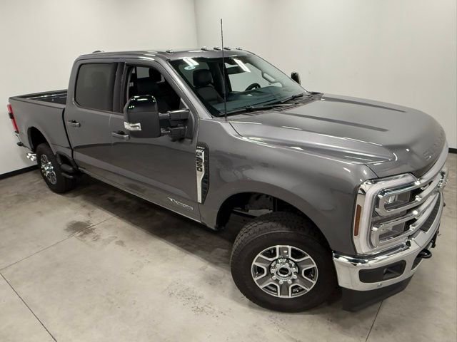 New 2025 Ford F250 Lariat w/ Lariat Ultimate Package image 31