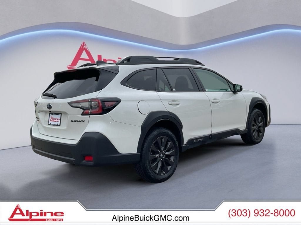 Used 2025 Subaru Outback Onyx Edition AWD/4WD image 5