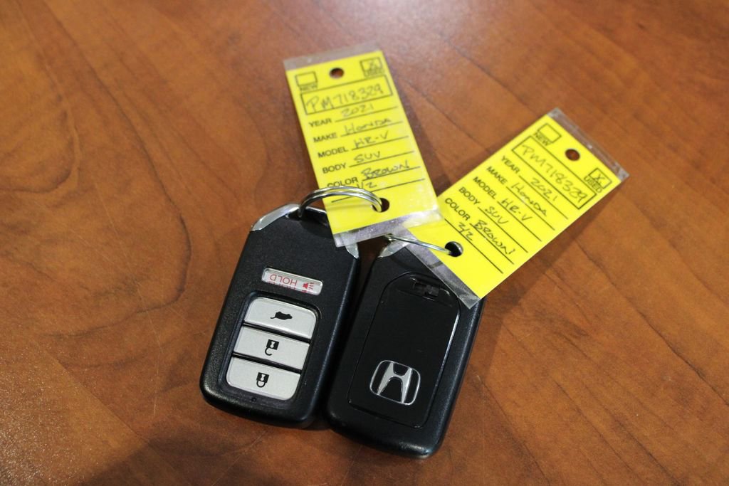 Used 2021 Honda HR-V EX image 39