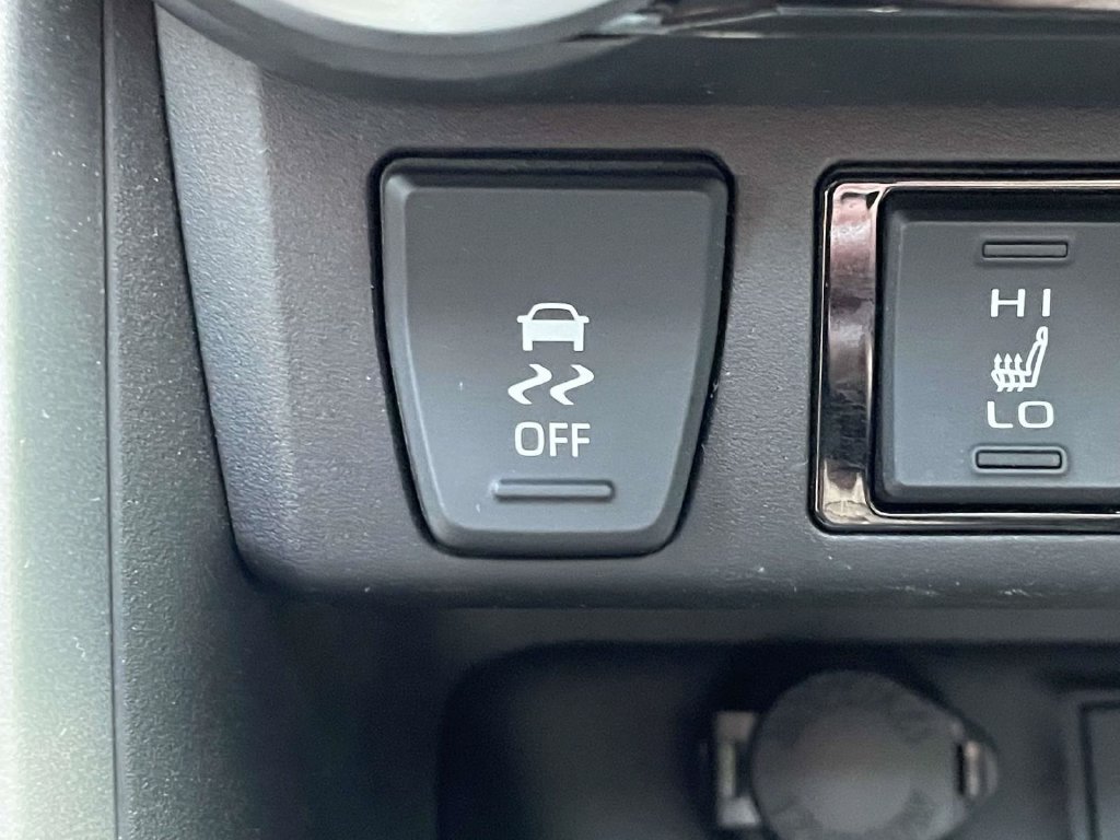 Used 2025 Toyota RAV4 XLE Premium w/ Weather Package FWD image 29