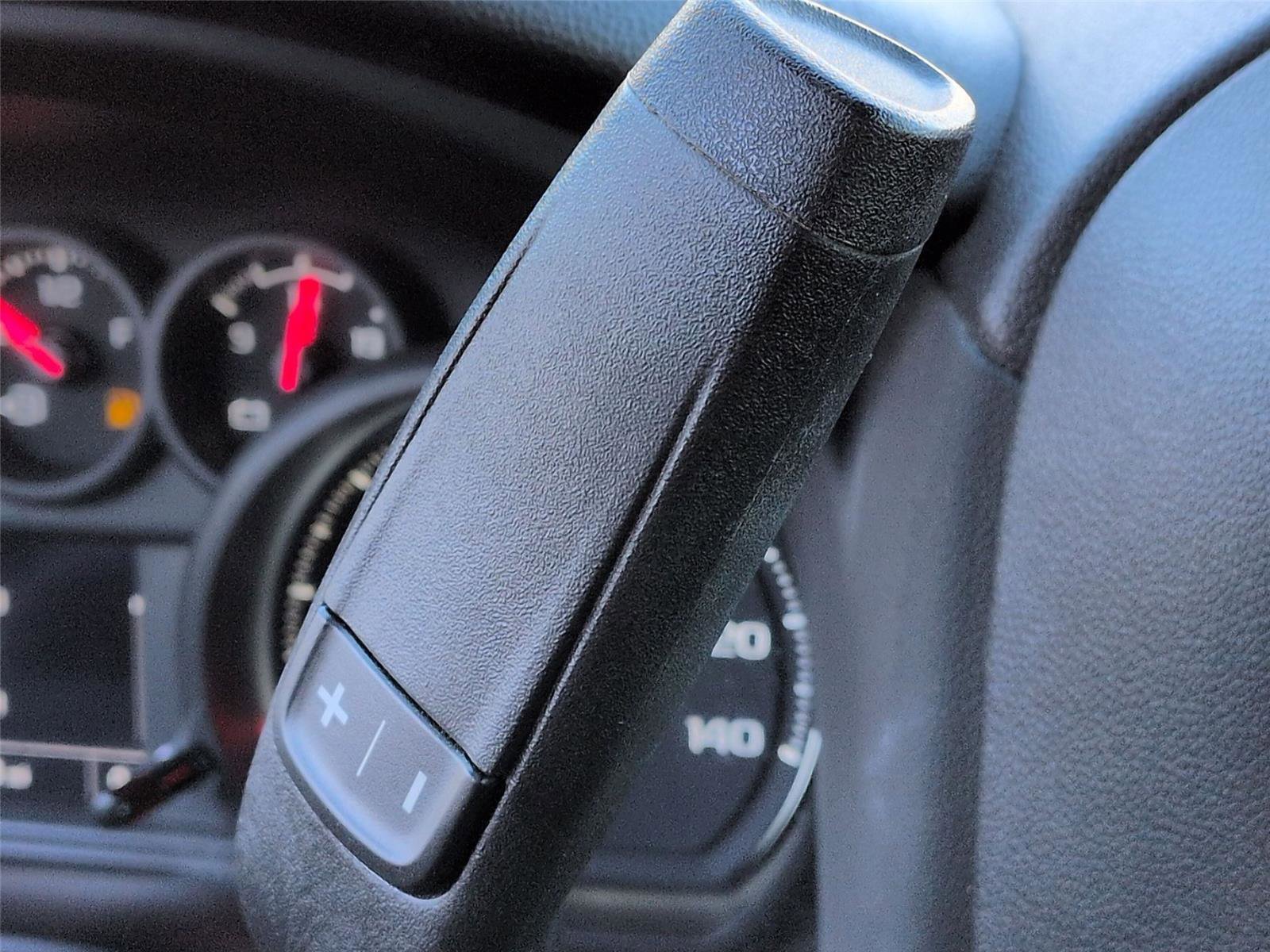 Used 2023 Chevrolet Silverado 1500 Custom image 21