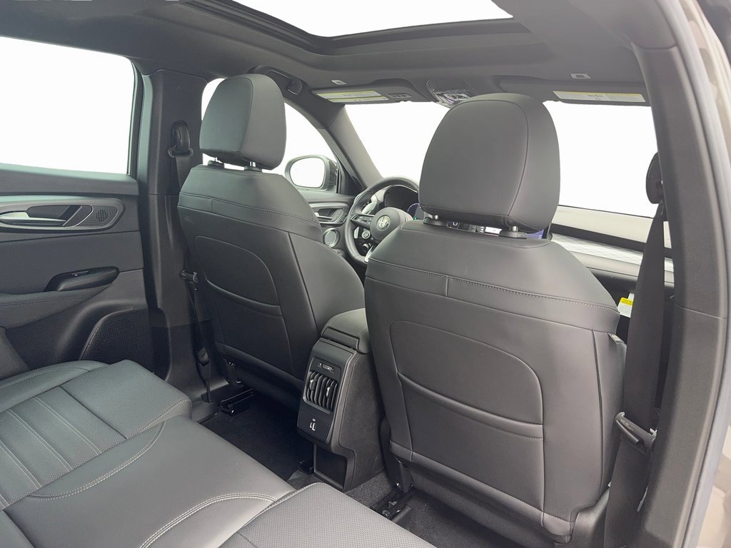 New 2024 Alfa Romeo Tonale Veloce image 42