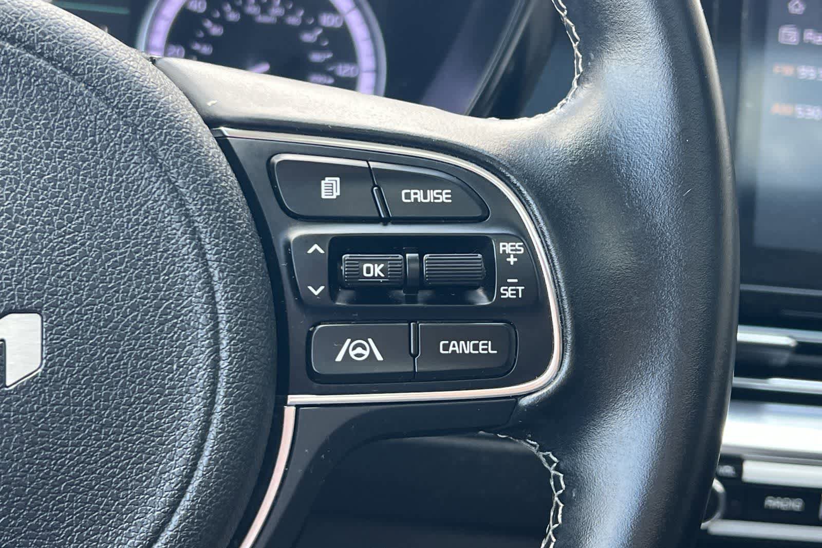 Used 2022 Kia Niro LXS FWD image 28