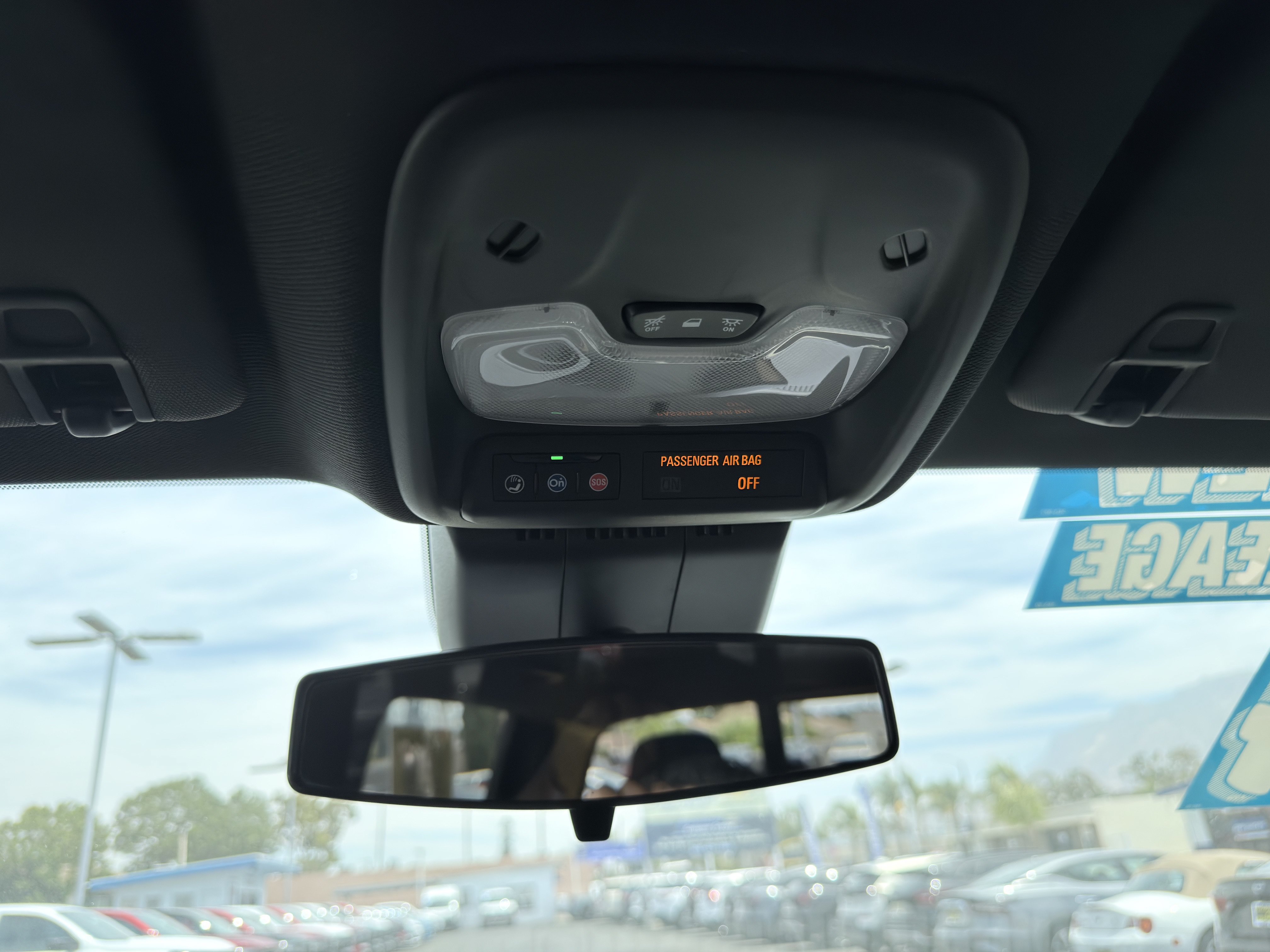 Used 2024 Chevrolet Colorado Trail Boss w/ LPO, Dark Essentials Package AWD/4WD image 43