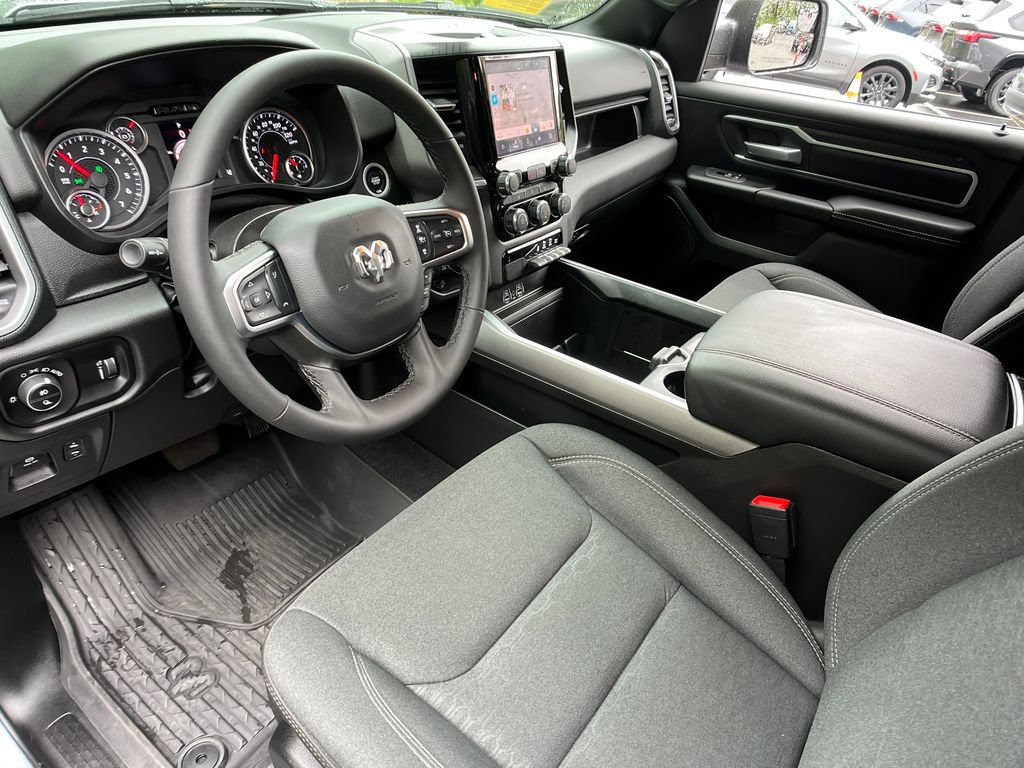 Used 2025 RAM 1500 Big Horn AWD/4WD image 10