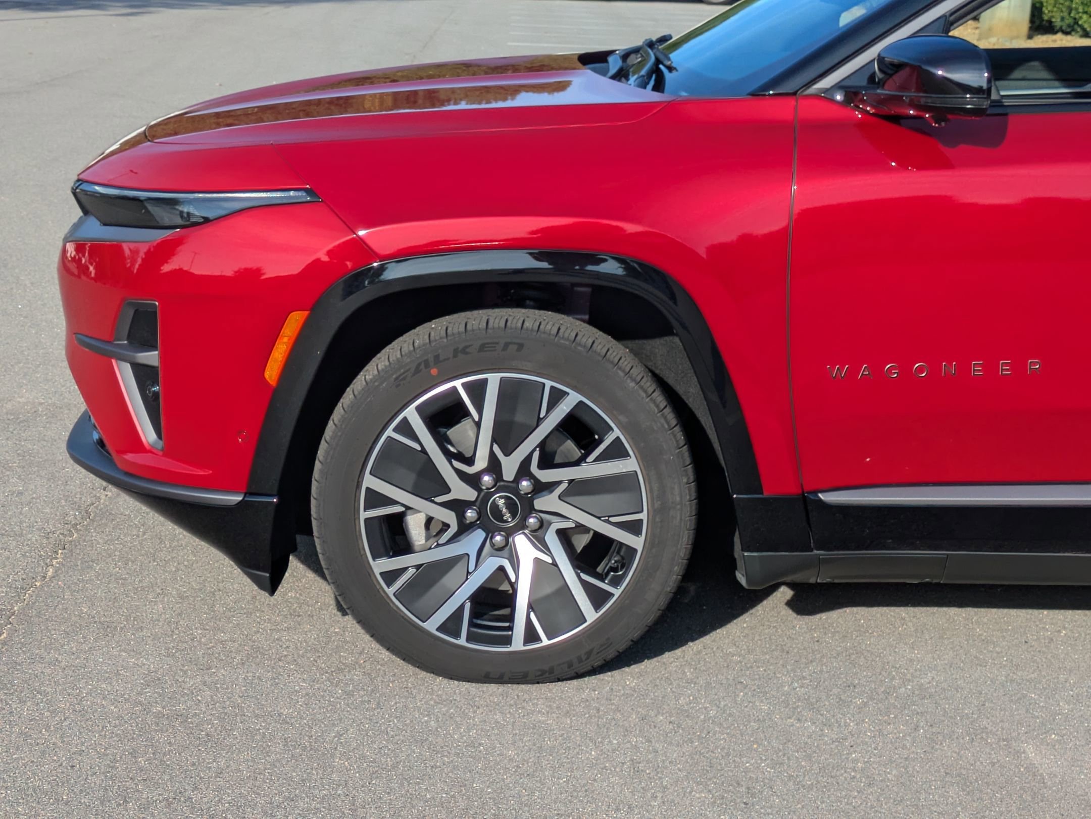 Used 2025 Jeep Wagoneer Limited image 11