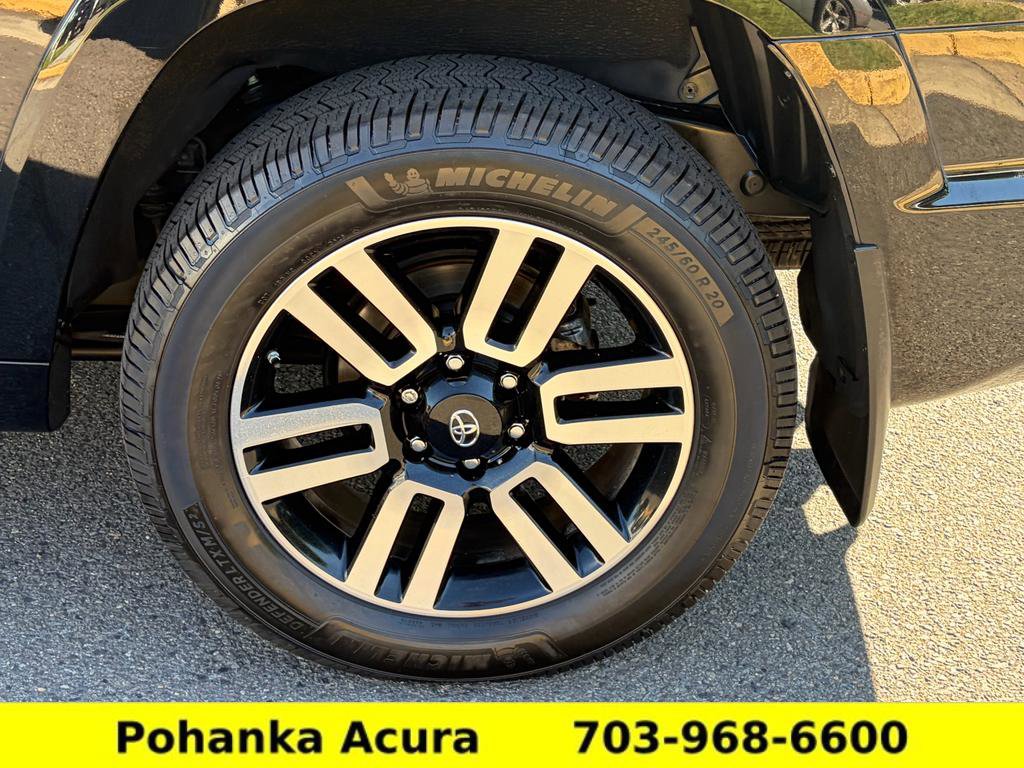 Used 2017 Toyota 4Runner Limited AWD/4WD image 31