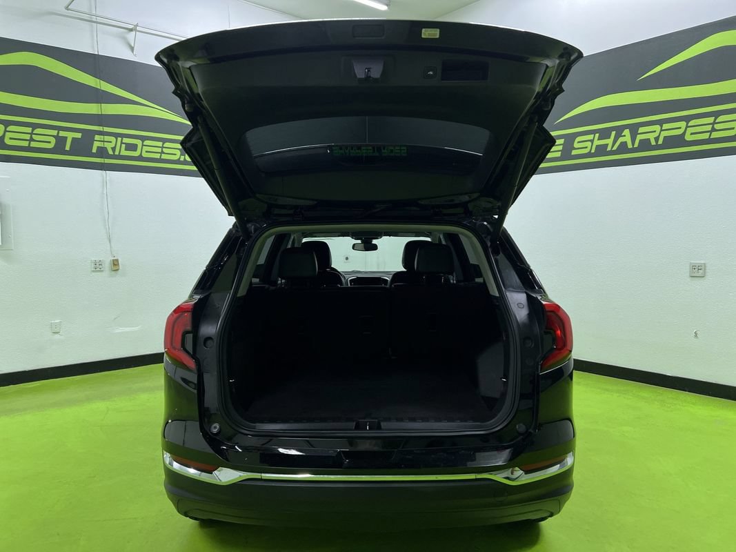 Used 2021 GMC Terrain SLT FWD image 9