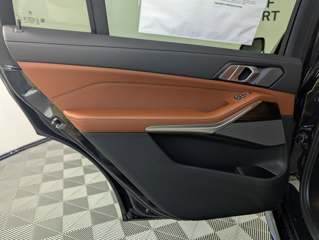 New 2026 BMW X7 xDrive40i w/ M Sport Package image 18