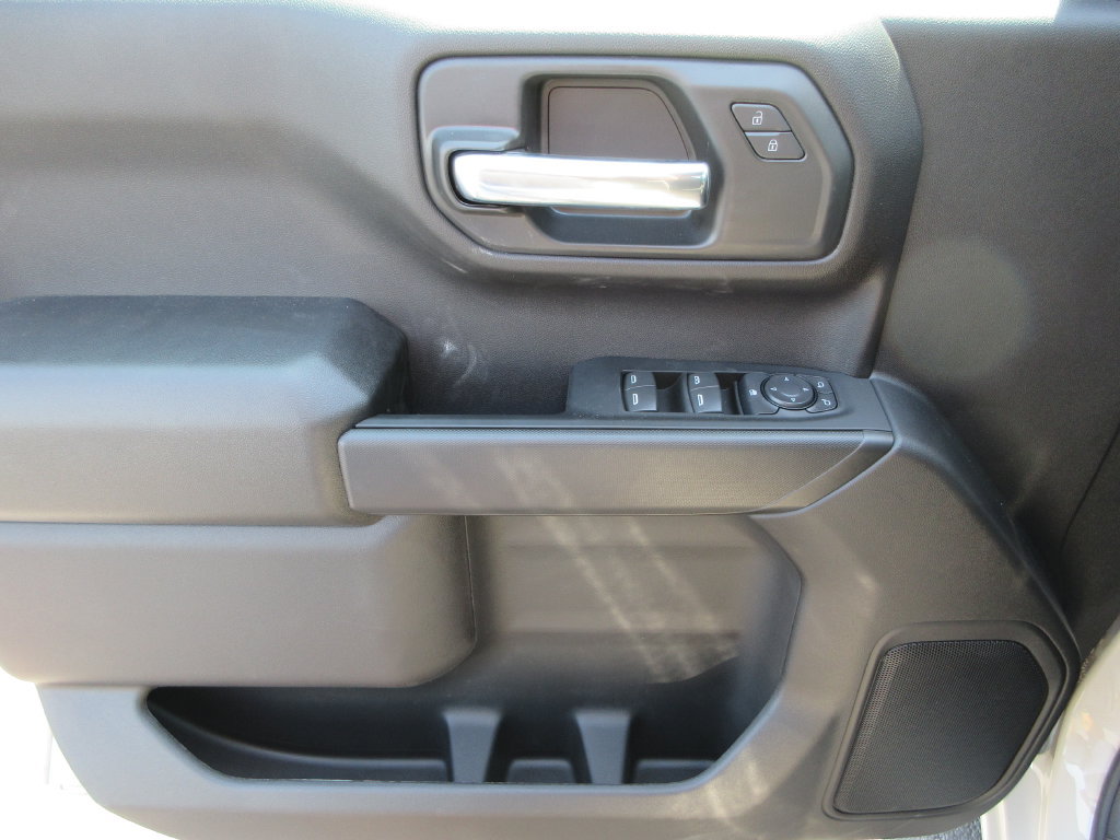 New 2026 Chevrolet Silverado 1500 Custom w/ Turbomax Blackout Package AWD/4WD image 23