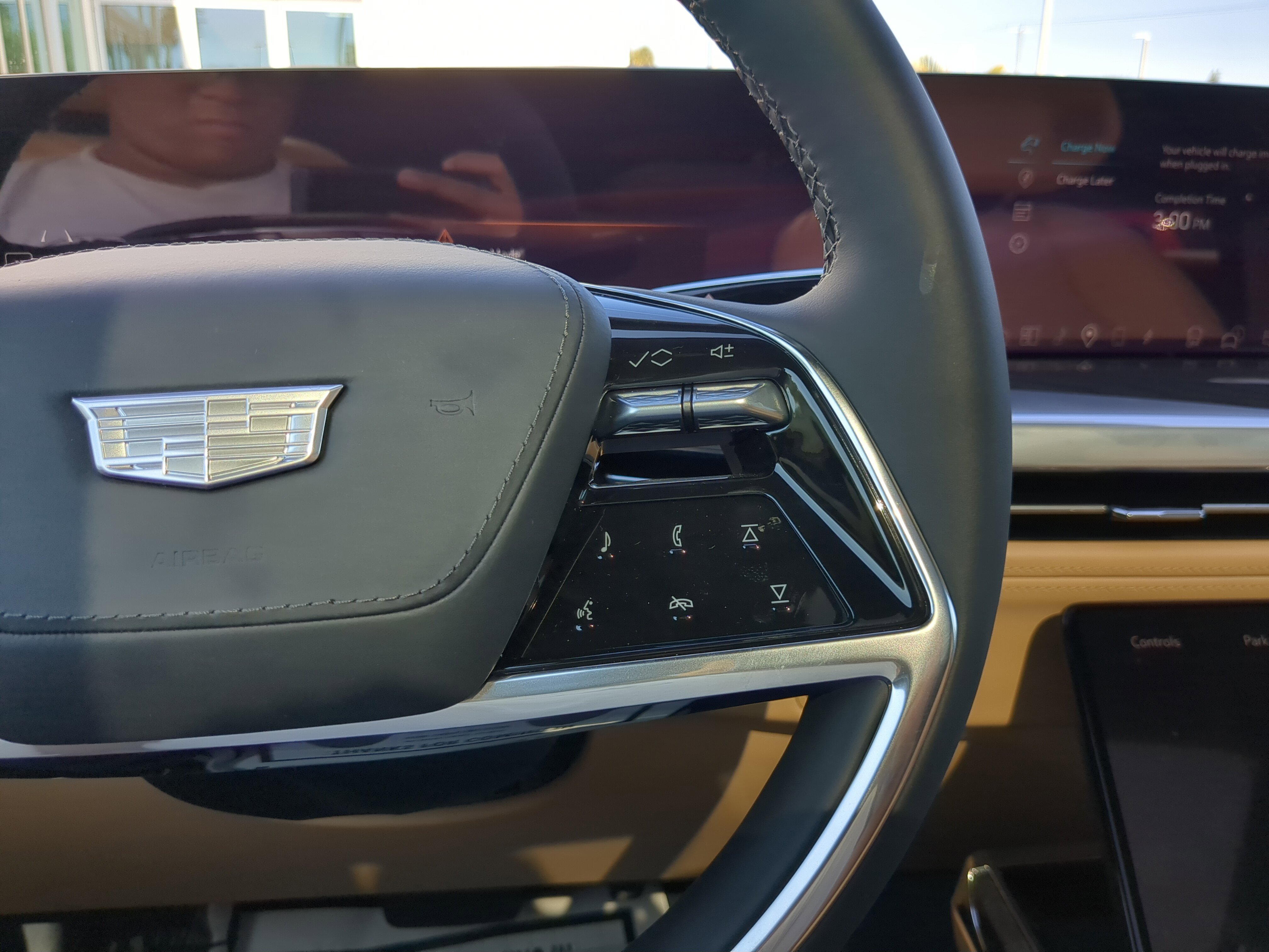 New 2026 Cadillac Escalade IQ Luxury 2 image 33