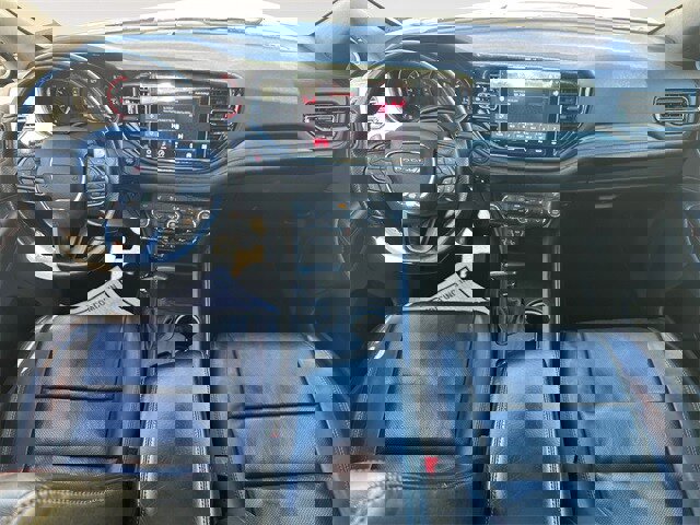 Used 2024 Dodge Durango GT image 10