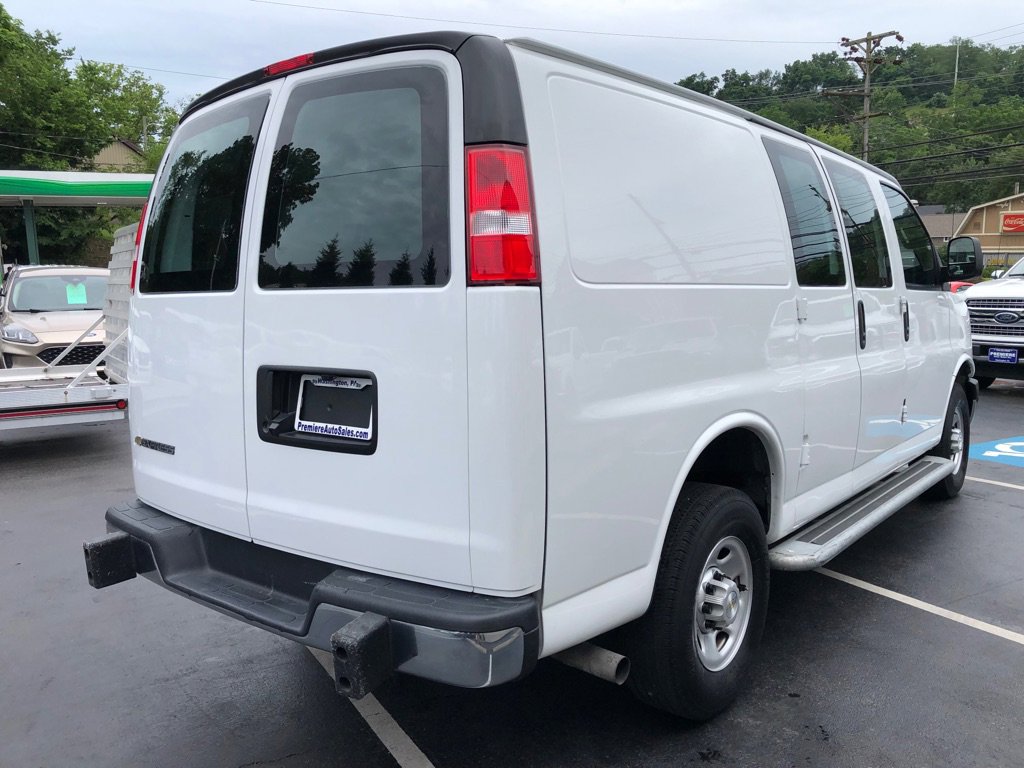 Used 2023 Chevrolet Express 2500 w/ Driver Convenience Package image 5