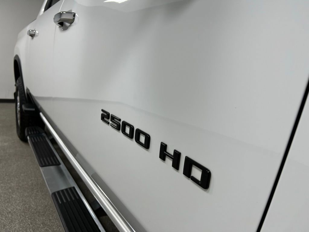 Used 2020 Chevrolet Silverado 2500 LTZ image 19