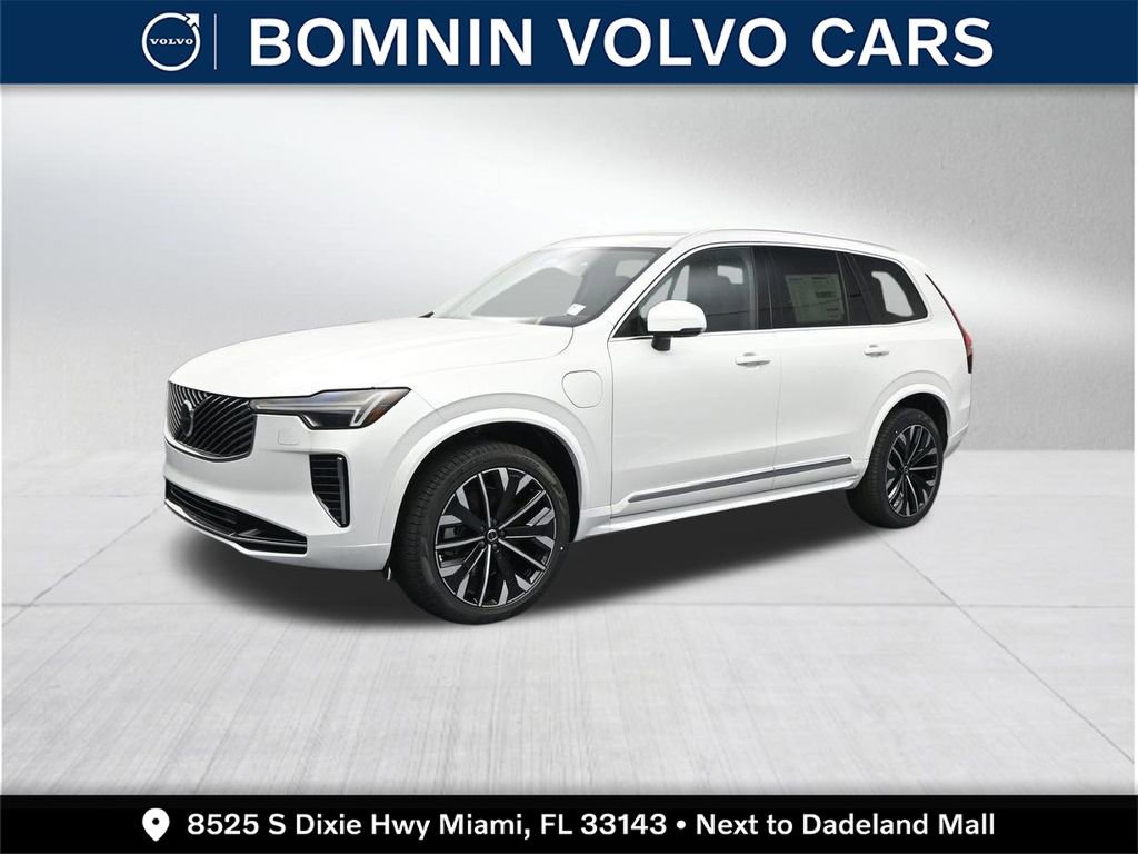 New 2026 Volvo XC90 T8 Core