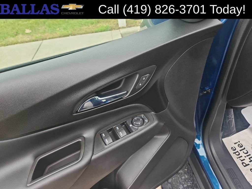 Certified 2021 Chevrolet Equinox LT FWD image 11