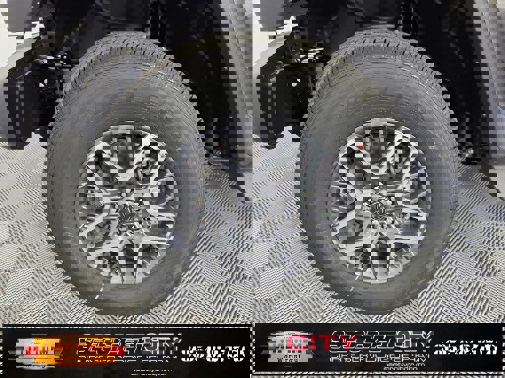 New 2025 Jeep Wrangler Unlimited Sahara image 9