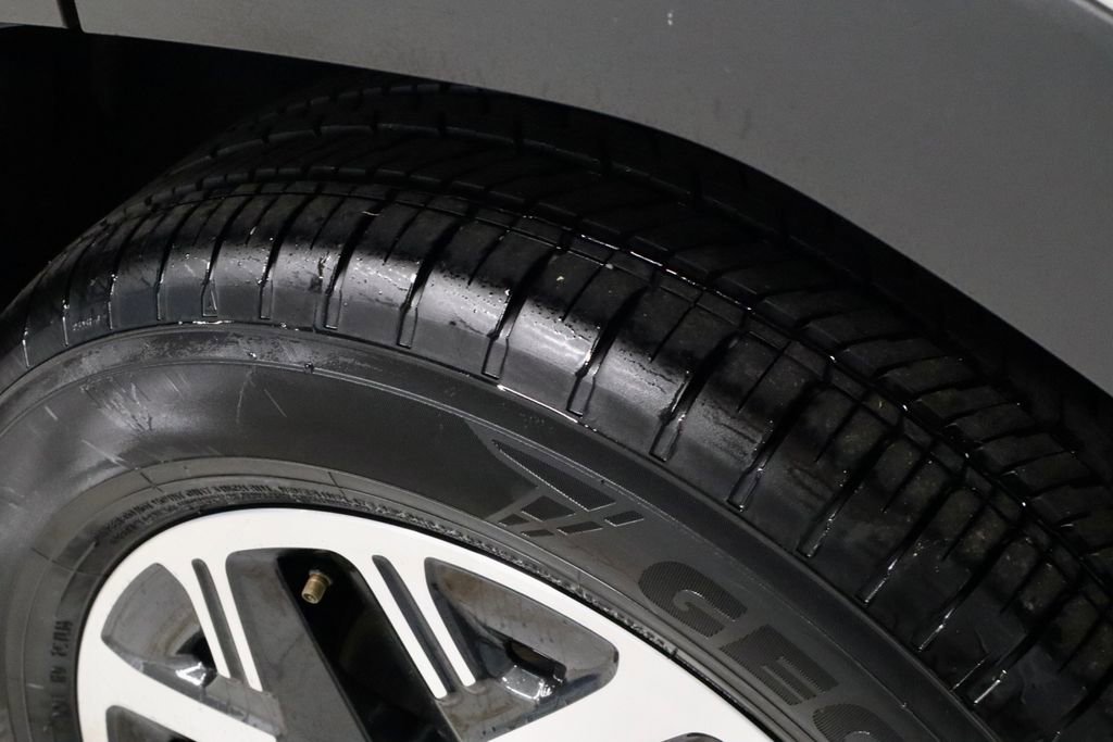 Used 2025 Subaru Forester Premium image 21