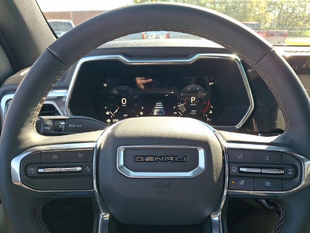 New 2026 GMC Canyon Denali AWD/4WD image 17