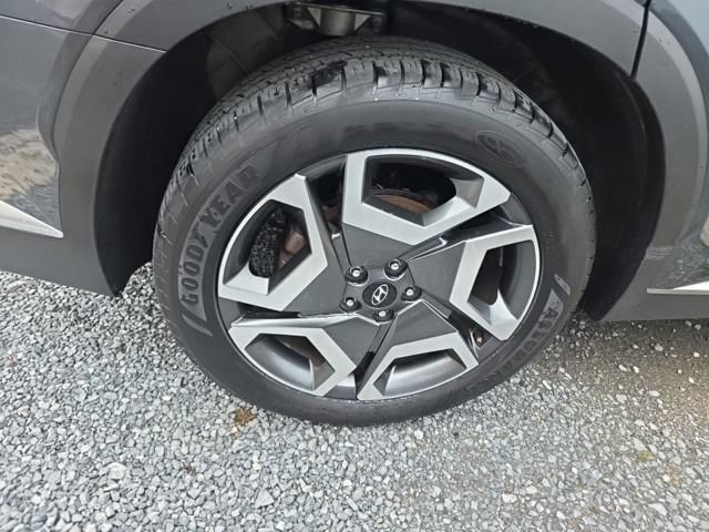 Used 2023 Hyundai Palisade Limited AWD/4WD image 16