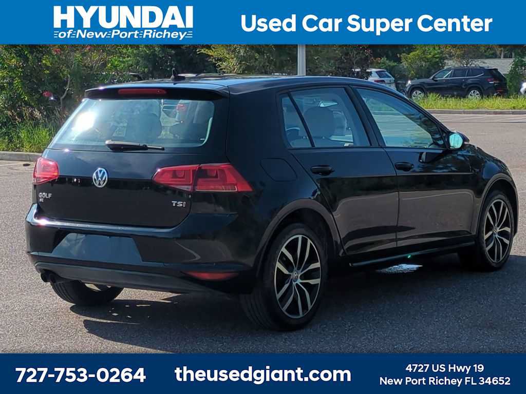 Used 2016 Volkswagen Golf S FWD image 5