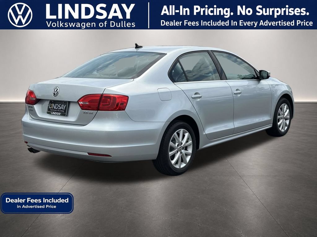 Used 2013 Volkswagen Jetta SE FWD image 7