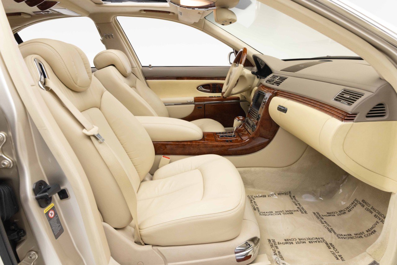 Used 2004 Maybach 57 RWD image 36
