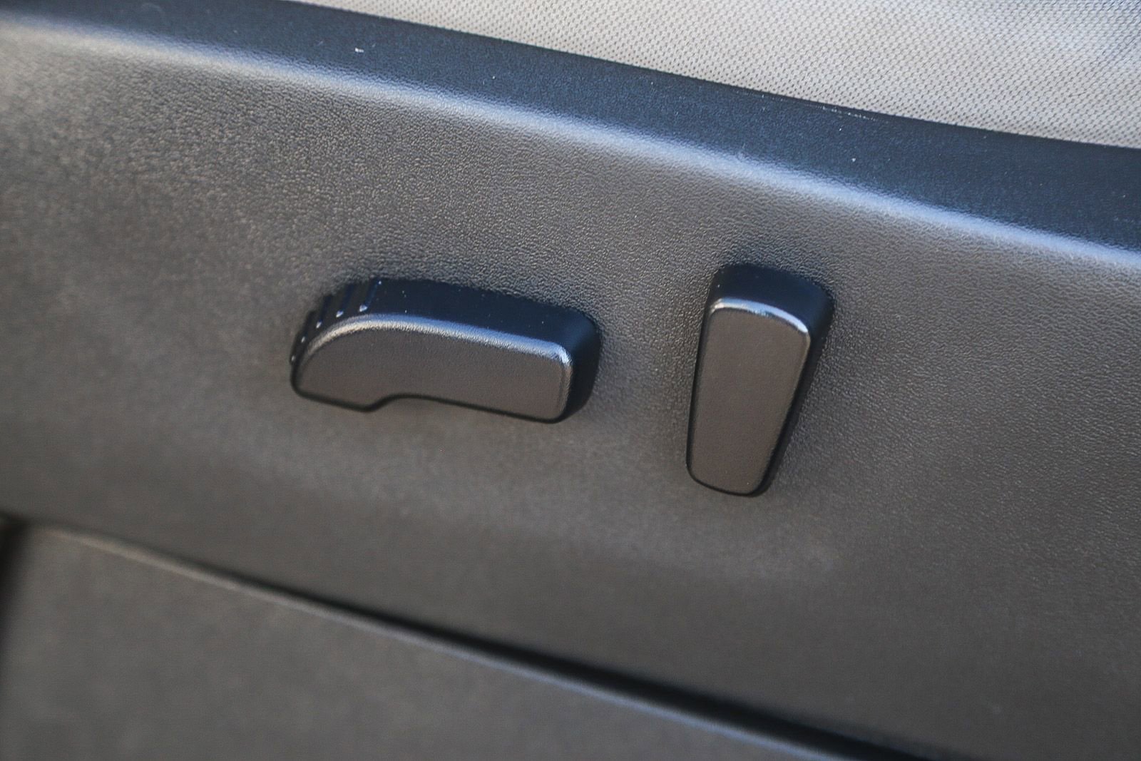 Used 2022 Nissan Frontier SV w/ Technology Package image 22