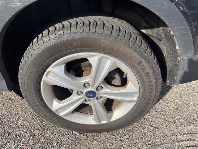 Used 2015 Ford Escape SE AWD/4WD image 6