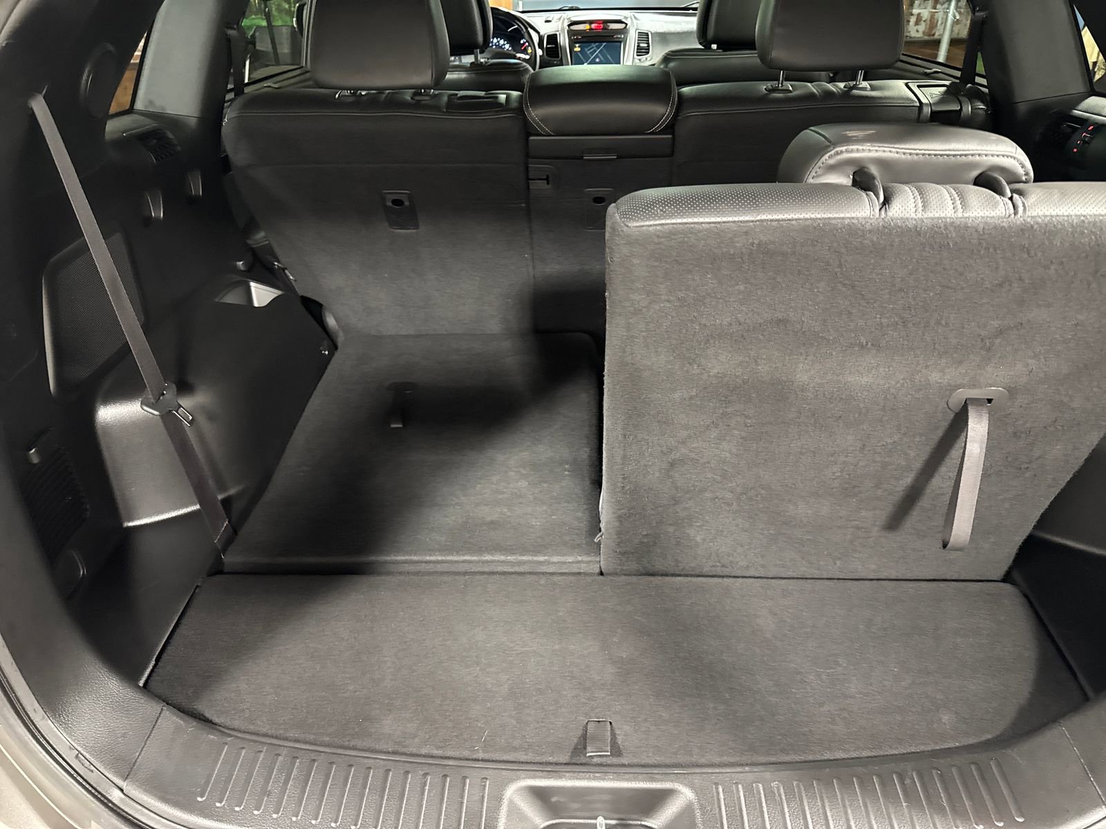 Used 2014 Kia Sorento SX w/ 3rd Row Package FWD image 37