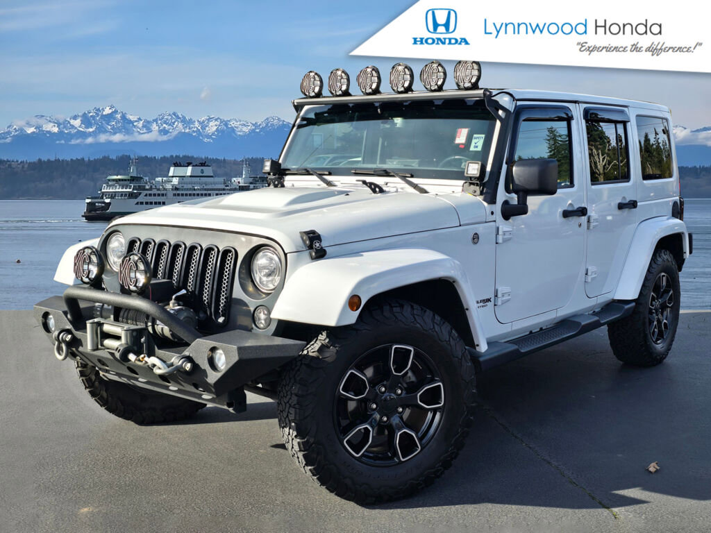 Used 2018 Jeep Wrangler Unlimited Sahara image 1
