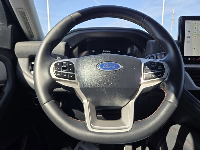 Certified 2025 Ford Explorer Active AWD/4WD image 19