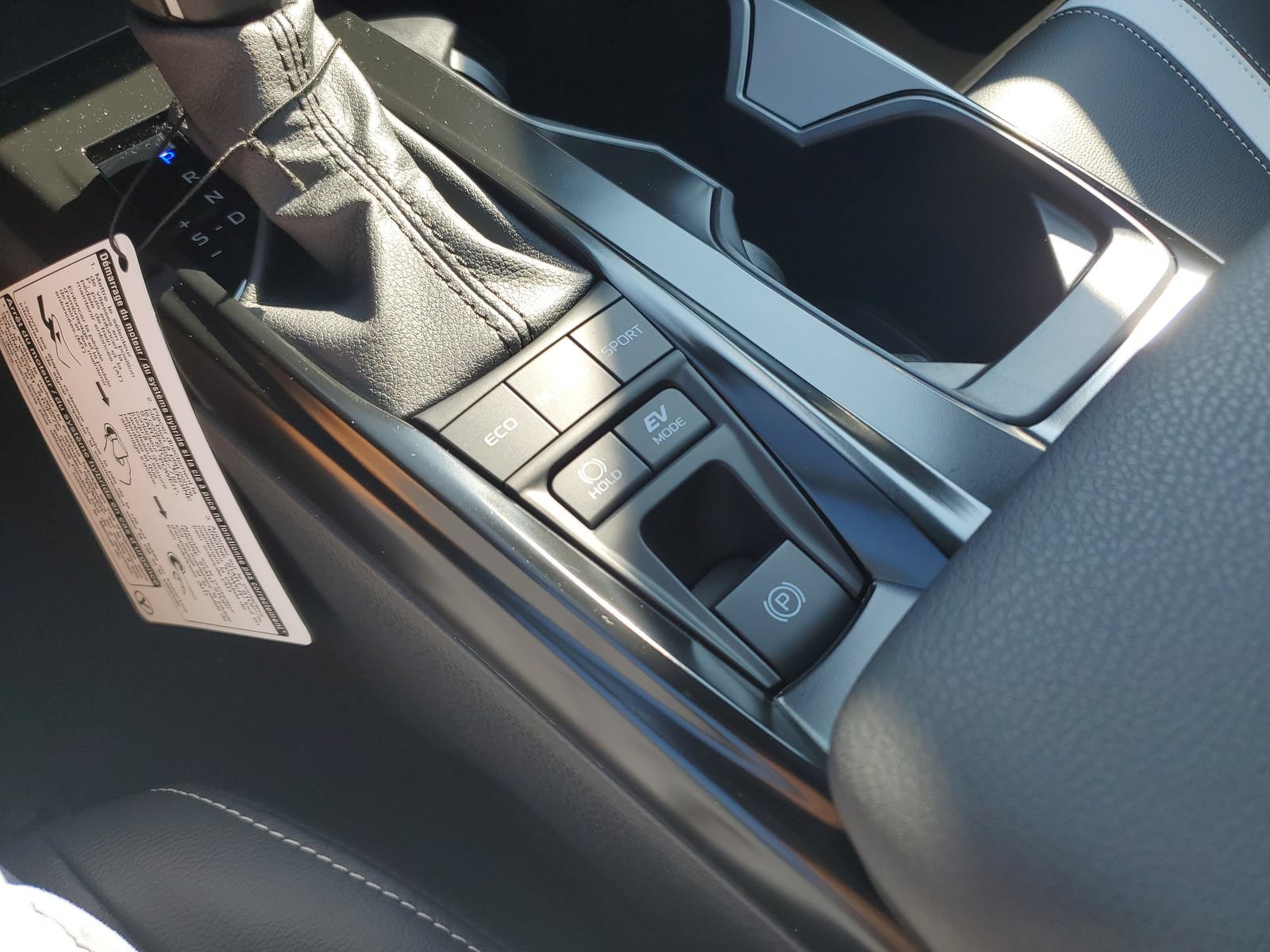 New 2026 Toyota Camry SE w/ Convenience Package FWD image 29
