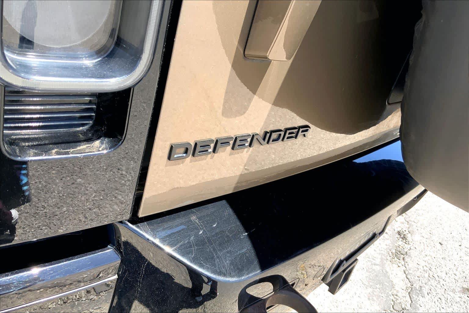 Certified 2023 Land Rover Defender 130 X AWD/4WD image 30