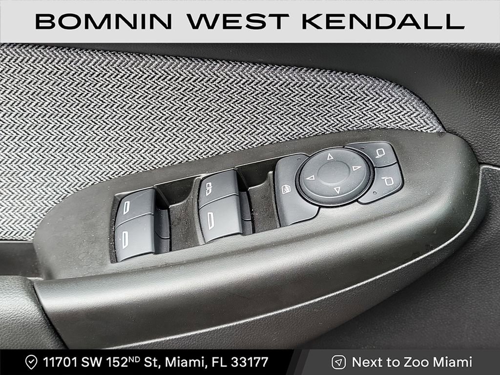 Used 2023 Chevrolet TrailBlazer LT w/ Convenience Package image 27