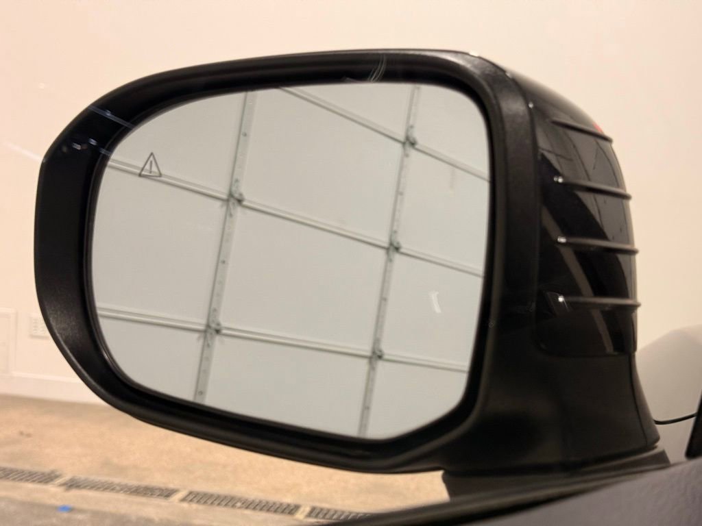 Used 2025 Kia Telluride S AWD/4WD image 12